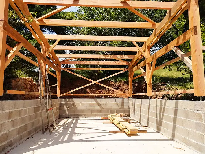 Charpente bois abris extérieur 2 Charpente bois abris extérieur 2