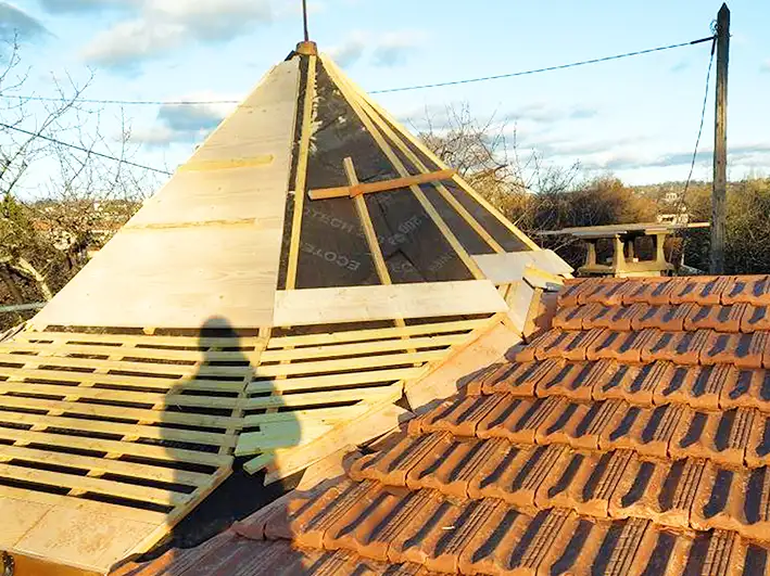 Charpente toiture Figeac tuile ardoise 2 Charpente toiture Figeac tuile ardoise 2