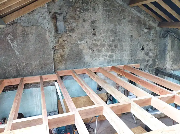 Solives sous parquet figeac