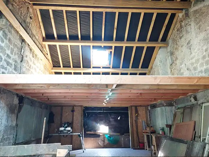 Structure bois plancher charpente